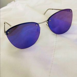 Purple Mirrored Sunglasses